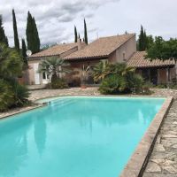 House for sale in France - Nice house on the hills with swimming pool en...